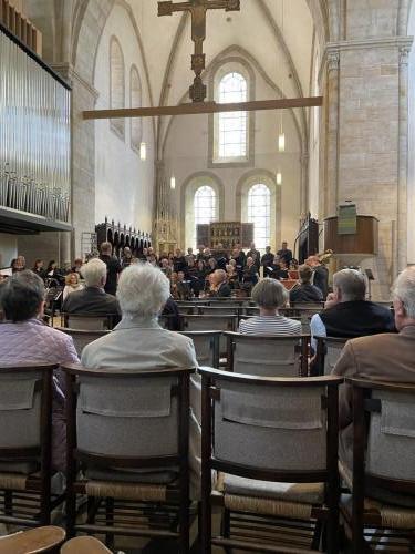 Singing during service in Loccum Abbey church